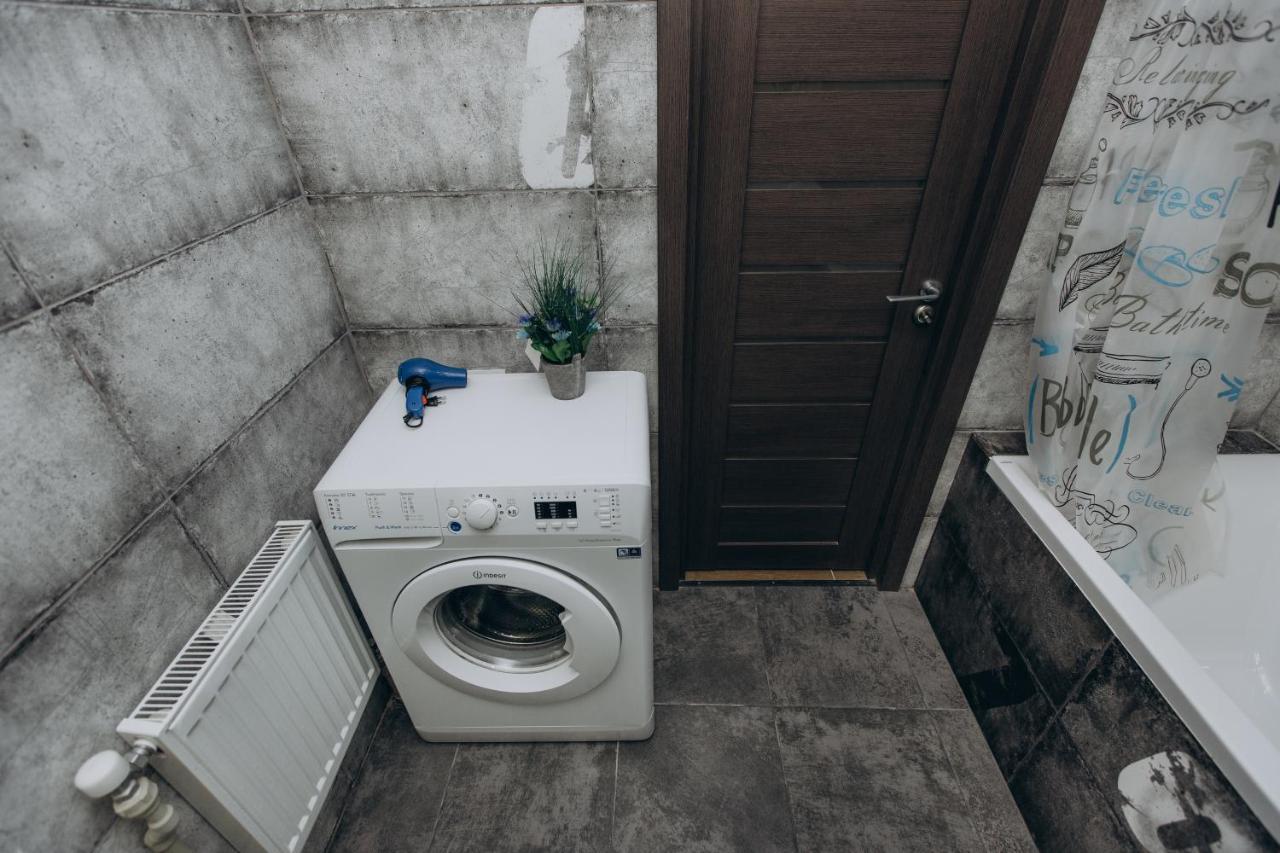 Luxury Apartments Neer Lavina Суми Екстериор снимка